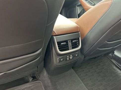 Used 2023 Subaru Outback Touring XT image 12