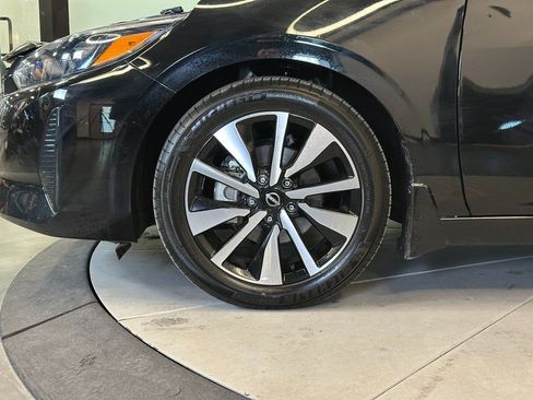 Used 2024 Nissan Sentra SV w/ SV Premium Package image 26