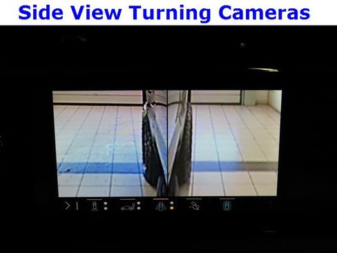 Used 2023 GMC Sierra 1500 AT4 w/ AT4 Premium Package image 10