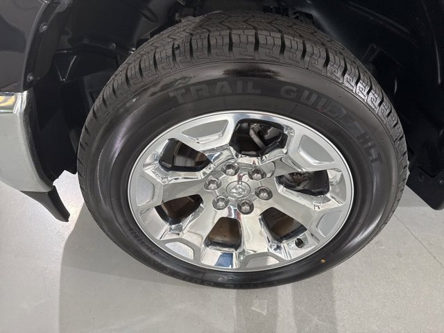 Used 2022 RAM 1500 Big Horn AWD/4WD image 4