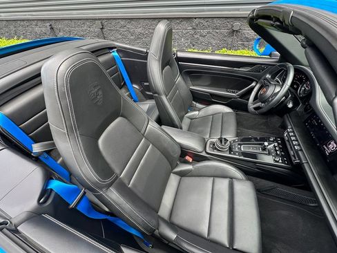 Certified 2023 Porsche 911 Carrera GTS RWD image 14