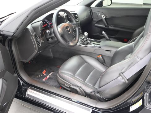 Used 2008 Chevrolet Corvette Z06 w/ Preferred Equipment Group RWD image 8