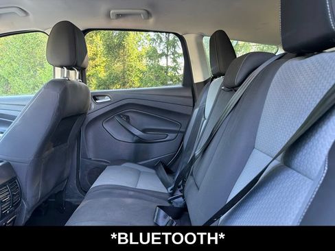 Used 2017 Ford Escape SE w/ Equipment Group 201A AWD/4WD image 7