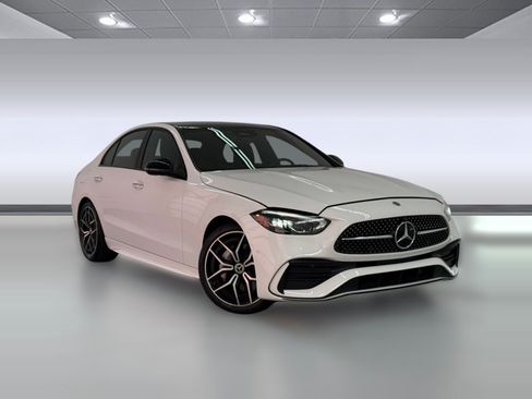 Used 2023 Mercedes-Benz C 300 Sedan image 6