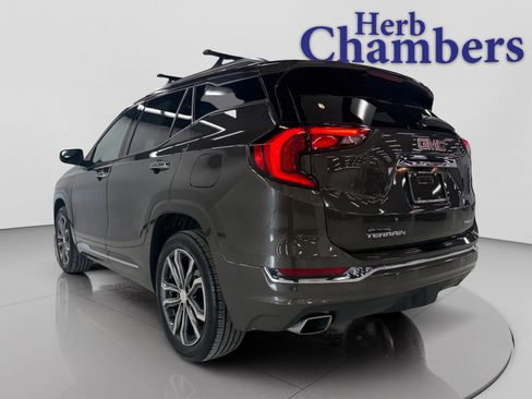 Used 2020 GMC Terrain Denali w/ Denali Premium Package image 3