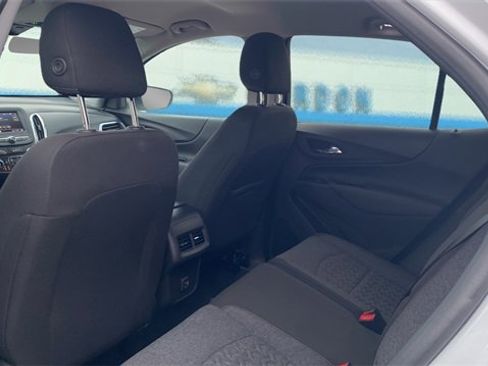 Used 2023 Chevrolet Equinox LT image 17