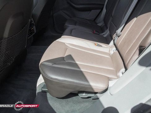 Used 2019 Audi Q8 Prestige image 25