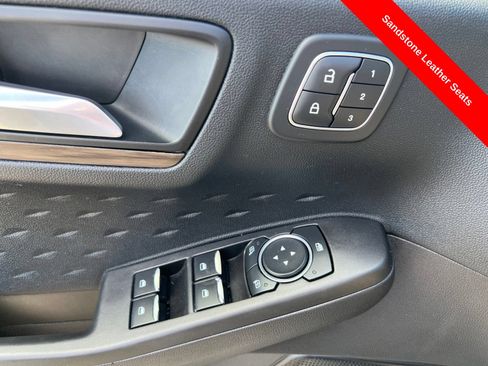 Used 2020 Ford Escape Titanium AWD/4WD image 11