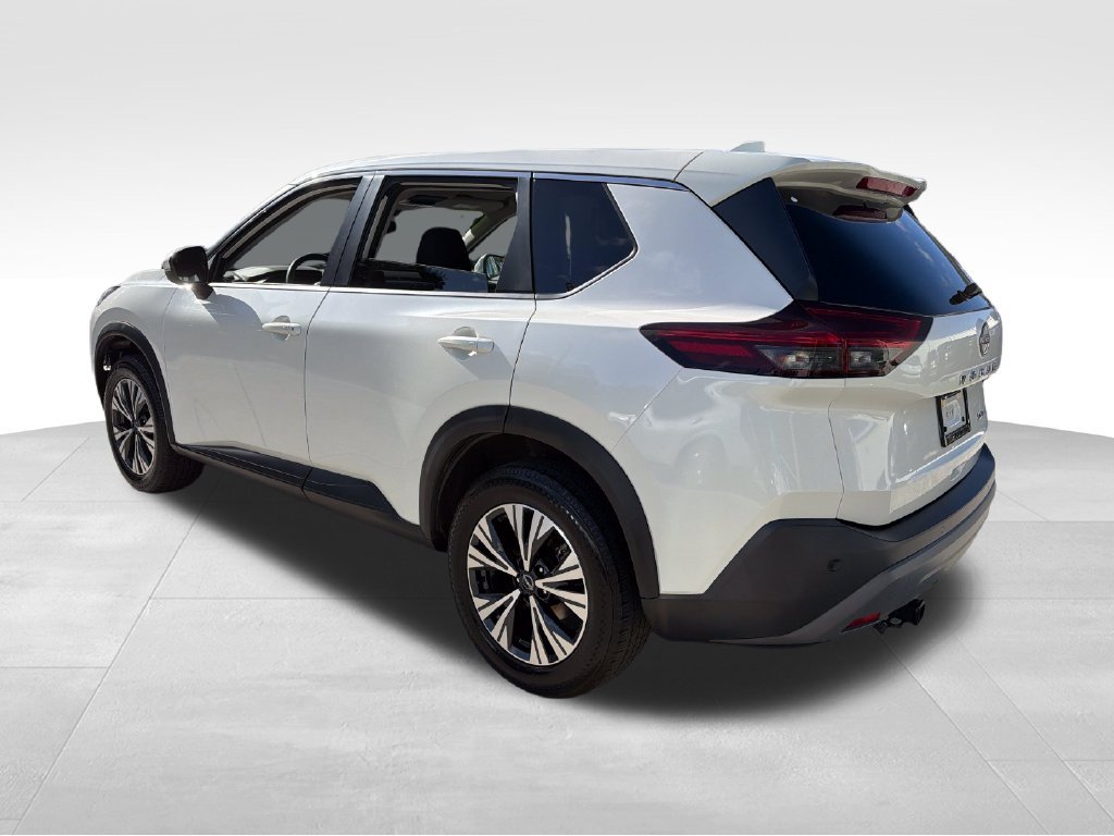 Used 2023 Nissan Rogue SV AWD/4WD image 5