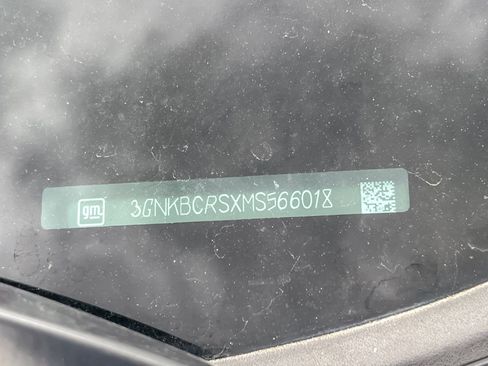 Used 2021 Chevrolet Blazer LT FWD image 3