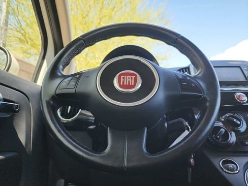 Used 2019 FIAT 500 Pop w/ Urbana Appearance Package FWD image 18