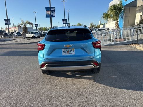 Used 2026 Chevrolet Trax LT image 7