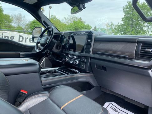 Used 2023 Ford F250 Platinum AWD/4WD image 22