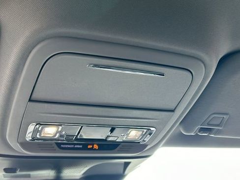 Used 2022 Lincoln Corsair FWD w/ Equipment Group 101A image 23