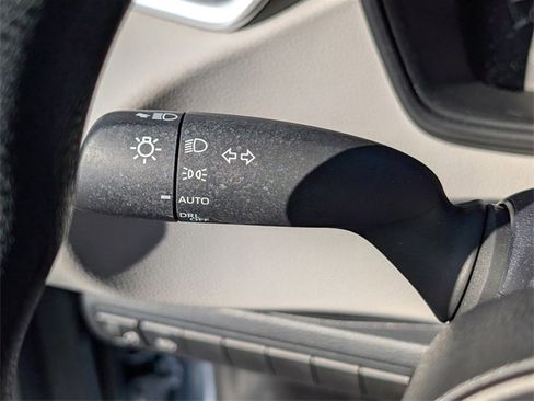 Used 2022 Toyota Corolla LE image 24