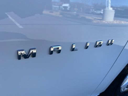 Used 2024 Chevrolet Malibu LT FWD image 10