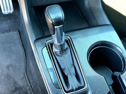 Used 2022 Honda Civic Sport image 18