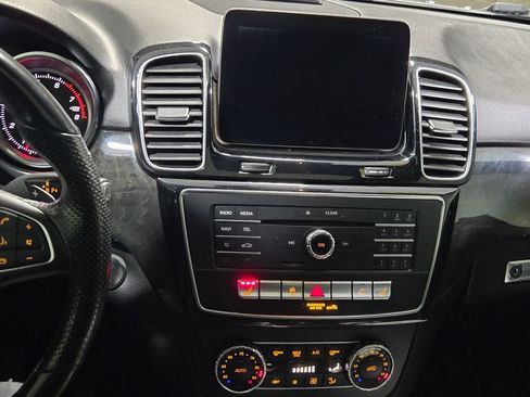 Used 2016 Mercedes-Benz GLE 350 4MATIC w/ Premium Package image 8