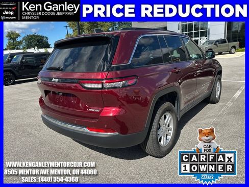 Used 2025 Jeep Grand Cherokee Laredo w/ Luxury Tech Group I AWD/4WD image 10
