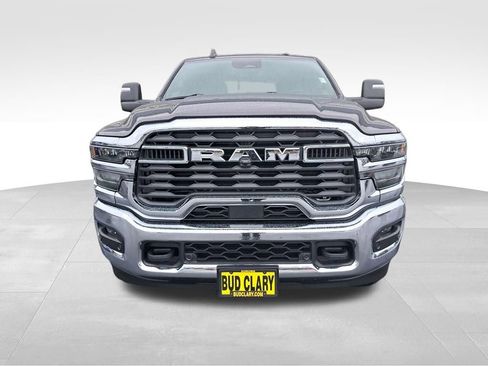 New 2026 RAM 2500 Tradesman AWD/4WD image 9