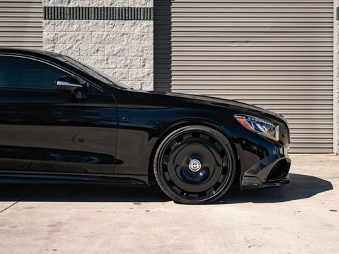 Used 2016 Mercedes-Benz S 65 AMG Coupe image 19