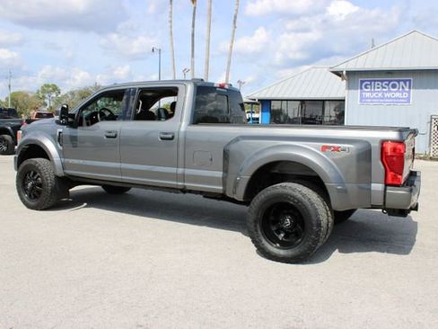 Used 2022 Ford F450 XLT w/ FX4 Off-Road Package image 7