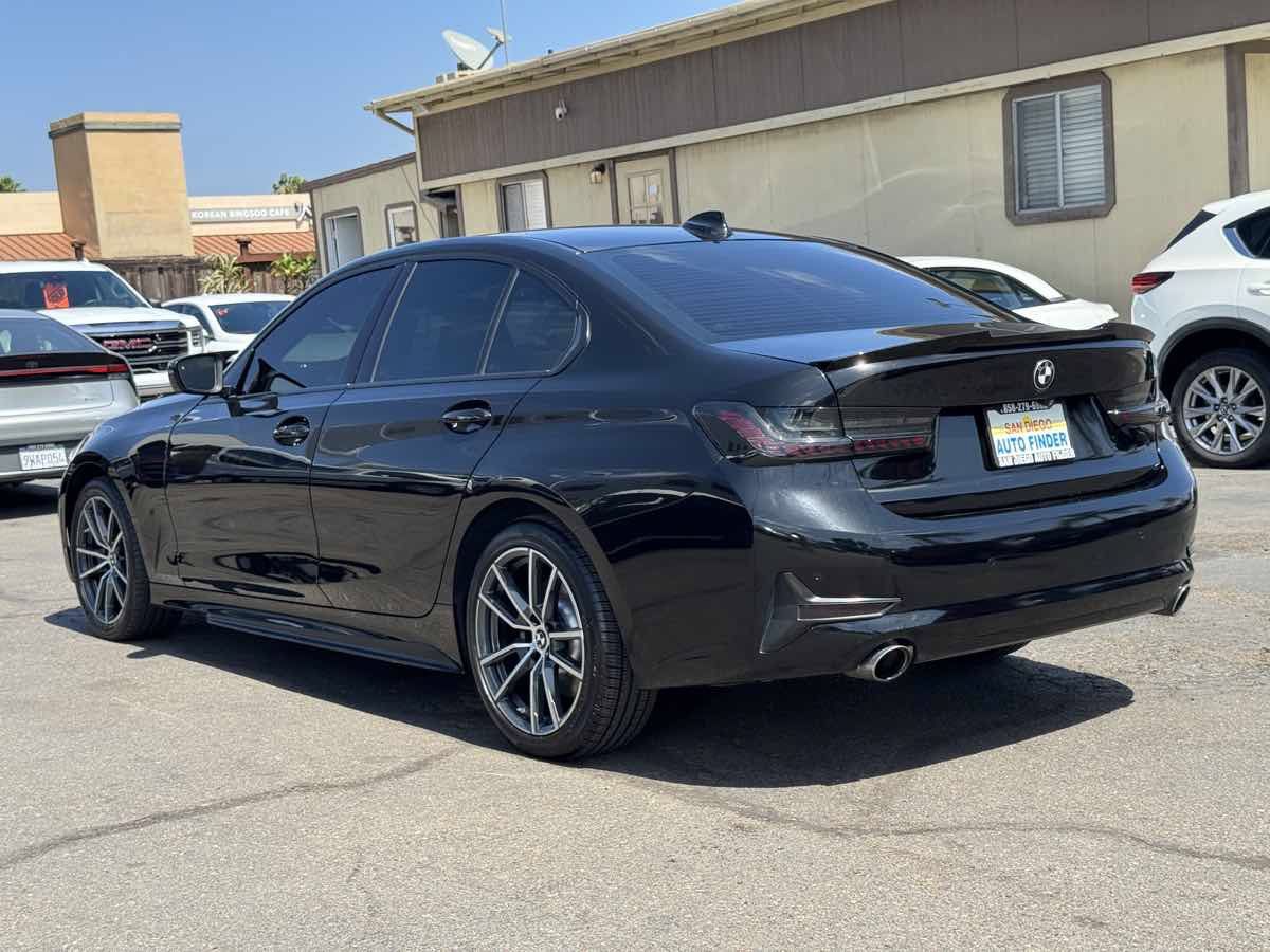 Used 2020 BMW 330i Sedan w/ Premium Package RWD image 11