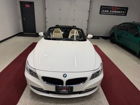 Used 2016 BMW Z4 sDrive28i RWD image 8