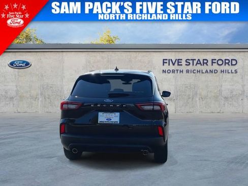 Used 2025 Ford Escape ST-Line w/ Tech Pack #1 image 8