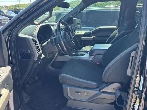 Used 2018 Ford F150 Raptor AWD/4WD image 10