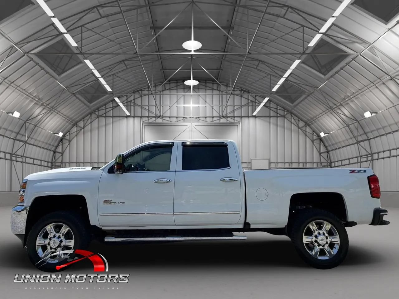 Used 2017 Chevrolet Silverado 2500 LTZ w/ Duramax Plus Package AWD/4WD image 8