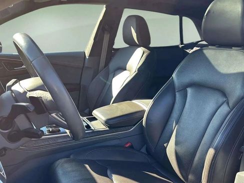 Used 2021 Audi Q8 Prestige image 14