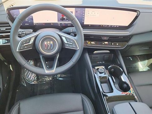 Used 2025 Buick Envision Preferred AWD/4WD image 11