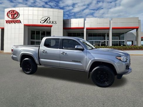 Used 2020 Toyota Tacoma TRD Sport image 1