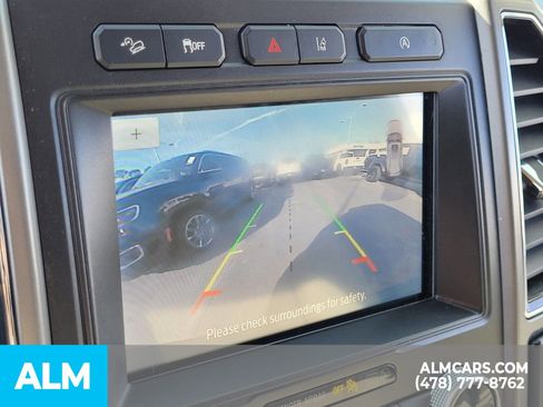 Used 2021 Ford Expedition XLT AWD/4WD image 19