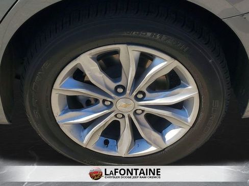 Used 2023 Chevrolet Malibu LT FWD image 7