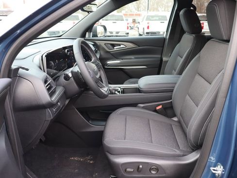 New 2026 Chevrolet Traverse LT w/ Midnight/Sport Edition image 5