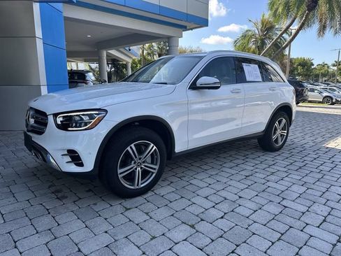 Used 2022 Mercedes-Benz GLC 300 4MATIC w/ Multimedia Package Lite image 31