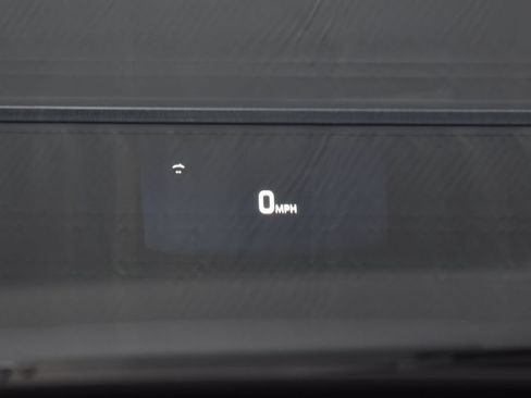 Used 2025 Cadillac Optiq Sport 2 w/ LPO, Floor Liner Package AWD/4WD image 18