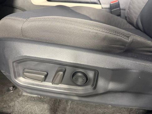 Used 2025 Toyota Sequoia SR5 AWD/4WD image 22