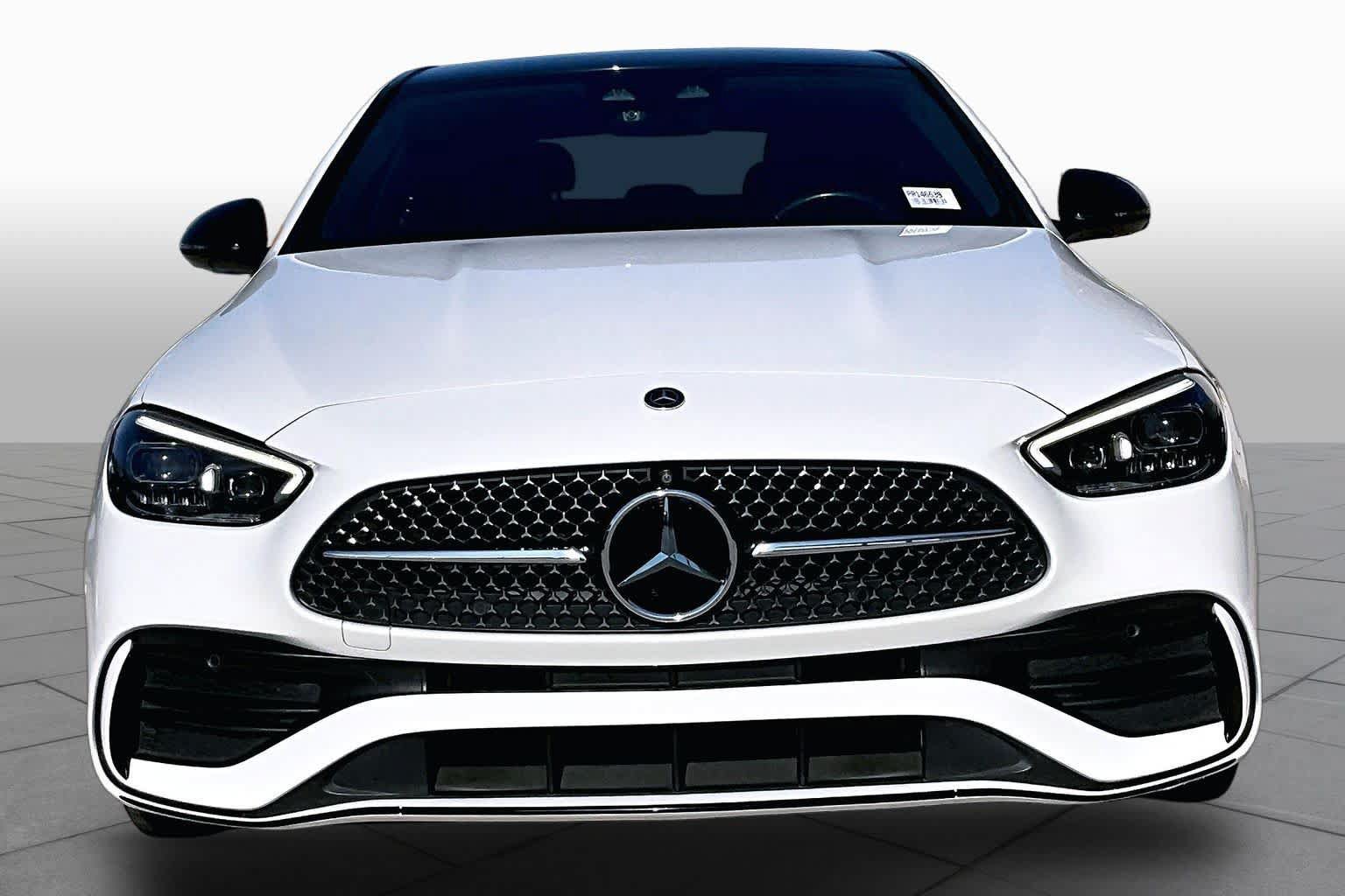 Used 2023 Mercedes-Benz C 300 Sedan image 4