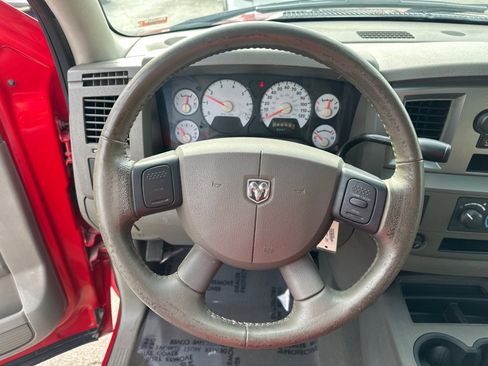 Used 2007 Dodge Ram 1500 Truck SLT image 10