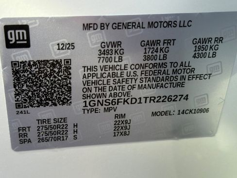 New 2026 Chevrolet Suburban Premier w/ Sun And Tow Package image 24