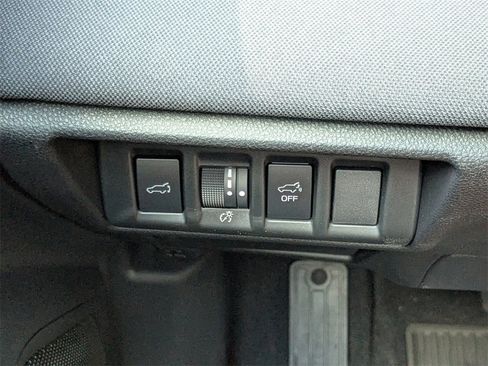 New 2025 Subaru Outback Premium image 26