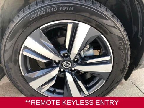 Used 2021 Nissan Rogue SL w/ Premium Package image 30