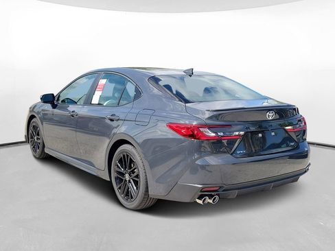 New 2026 Toyota Camry SE w/ Convenience Package FWD image 6