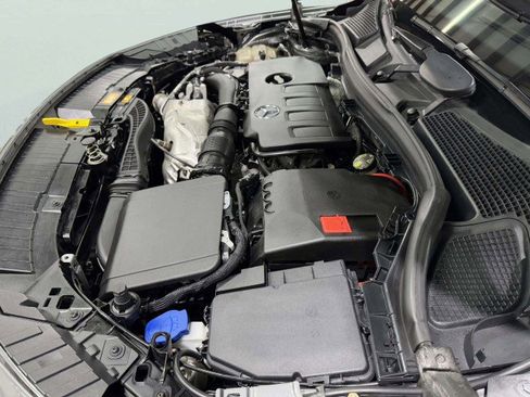 Used 2021 Mercedes-Benz GLA 250 4MATIC w/ Premium Package image 58