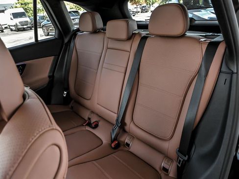 New 2026 Mercedes-Benz GLC 350e 4MATIC image 11