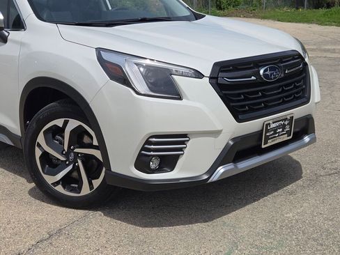 Certified 2023 Subaru Forester Touring w/ Popular Package #3 AWD/4WD image 2