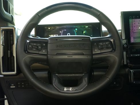 Used 2026 GMC Hummer EV 4x4 Crew Cab w/ LPO, Dark Essentials Package image 6